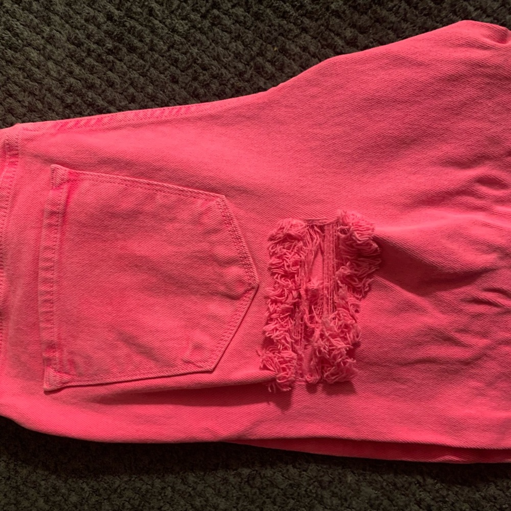 Pink Ripped Jeans - Picture 4 of 7